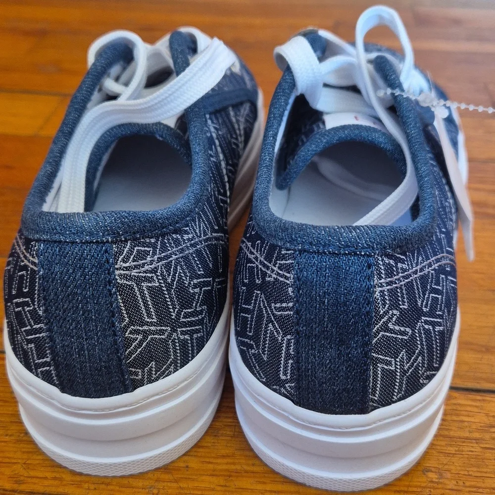 Tommy Hilfiger Womens Sneakers, size 6,5 NWOB - Picture 10 of 14